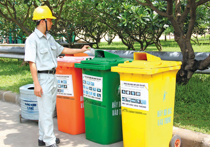 Xử lý rác thải tại nguồn, vừa tận dụng được rác thải hữu cơ cho các hoạt động sản xuất nông nghiệp như làm phân bón, đệm lót…vừa giúp giảm áp lực cho hệ thống xử lý rác thải tập trung. Ảnh: TL.