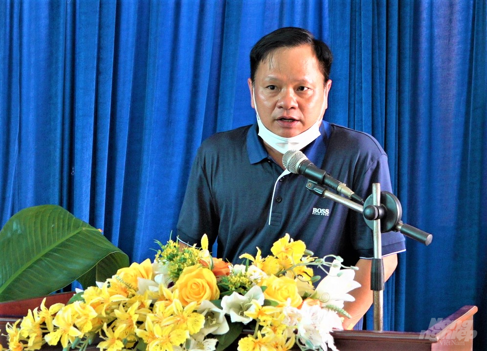 Ông Nguyễn Văn Mừng - Chủ tịch HĐQT, Giám đốc Công ty Happy Sun phát biểu trong Lễ trao quà tặng cho các đơn vị. Ảnh: Minh Sáng.