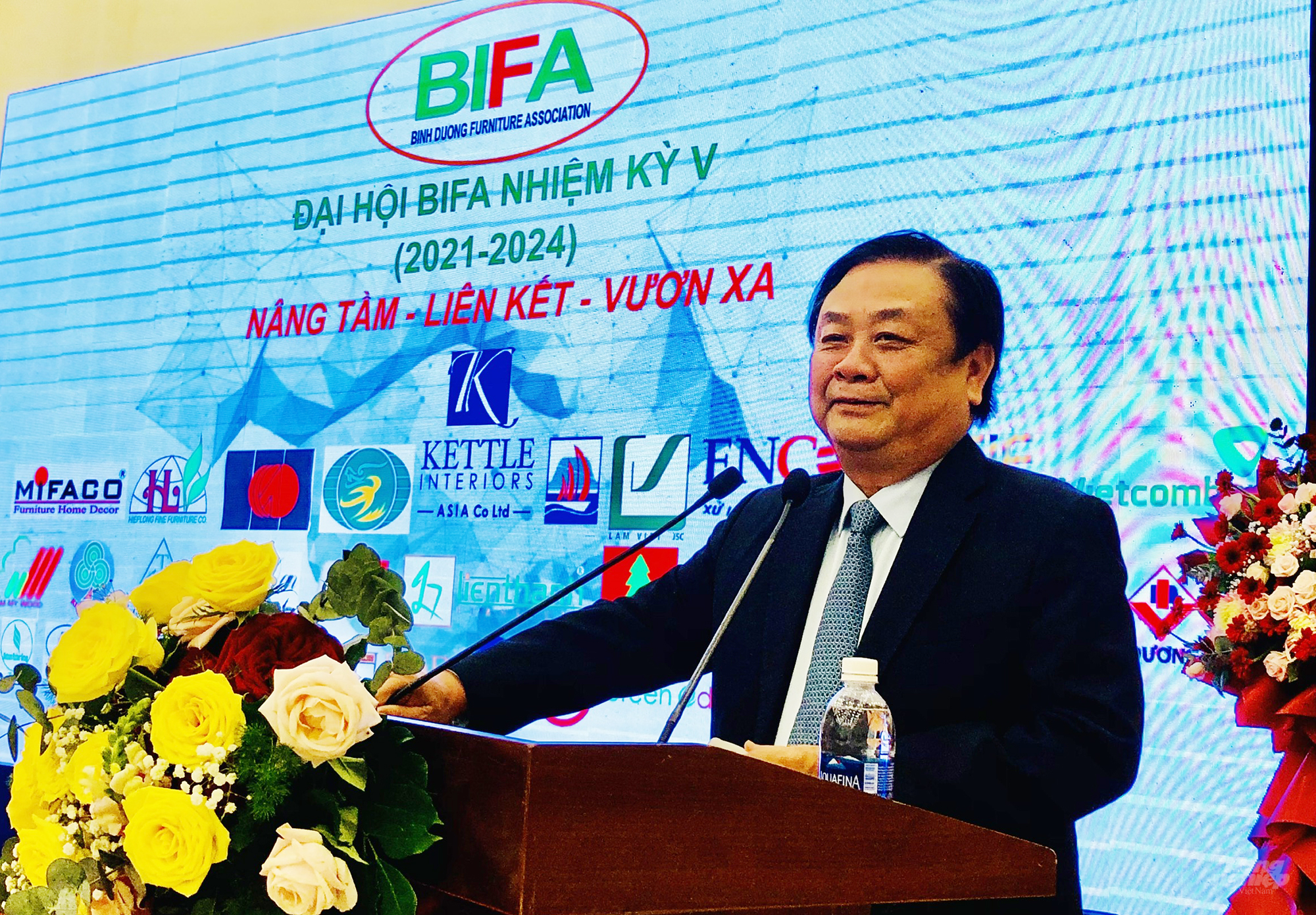  Bộ trưởng Bộ NN-PTNT Lê Minh Hoan phát biểu tại Đại hội BIFA nhiệm kỳ V (2021 -2024). Ảnh: Minh Sáng.