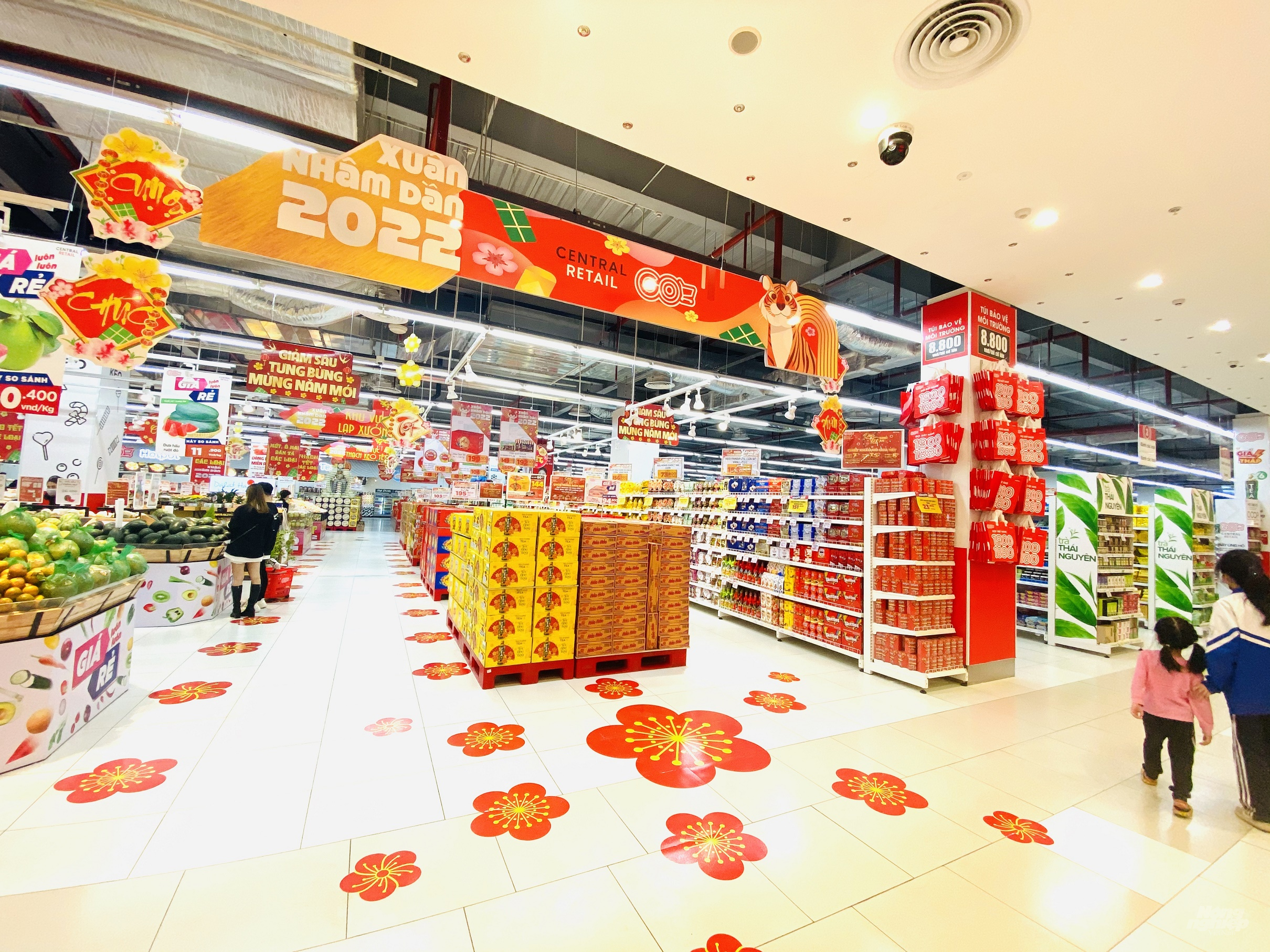 Không khí mua sắm Tết đã bắt đầu xuất hiện tại Đại siêu thị GO!