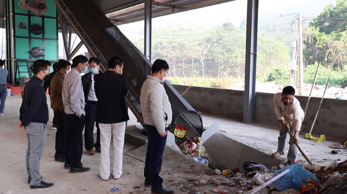 Lò đốt rác thải tại xã Đông Cuông do Quỹ Bảo vệ môi trường tài trợ. Ảnh: Thanh Ngà.