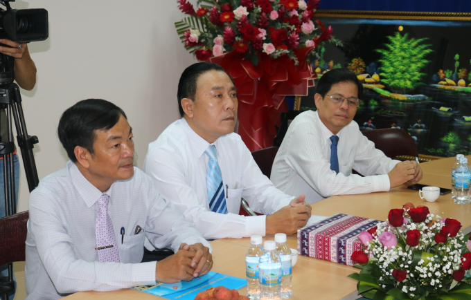 Lãnh đạo tỉnh Khánh Hòa ghi nhận sự đóng góp của Báo Nông nghiệp Việt Nam trong việc thông tin, tuyên truyền thời gian qua trên địa bàn. Ảnh: Kim Sơ.