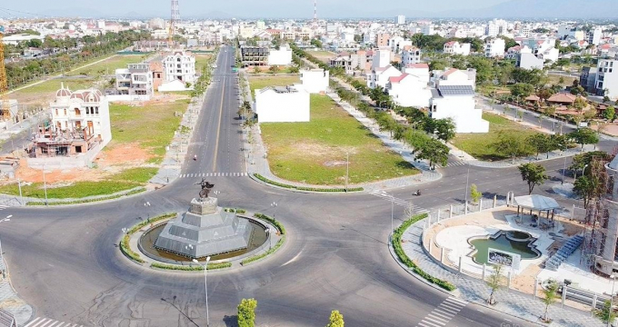 Sở Tư pháp tỉnh Bình Thuận đã đề nghị tạm dừng giao dịch 3 dự án bất động sản ở TP Phan Thiết. Ảnh: VH.