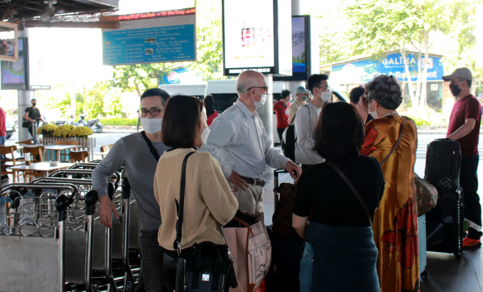 Trong 5 ngày nghỉ Tết, tỉnh Khánh Hòa đã đón nhiều khách du lịch đến tham quan, nghỉ dưỡng. Ảnh: PS.