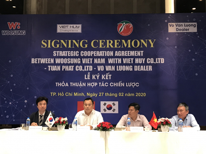 Woosung Việt Nam ký kết thỏa thuận hợp tác chiến lược với các đối tác. Ảnh: Thanh Sơn.