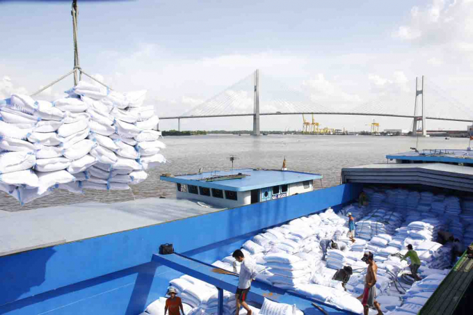 Việt Nam trở lại ví trí thứ 2 thế giới về xuất khẩu gạo. Ảnh: Vinafood2.