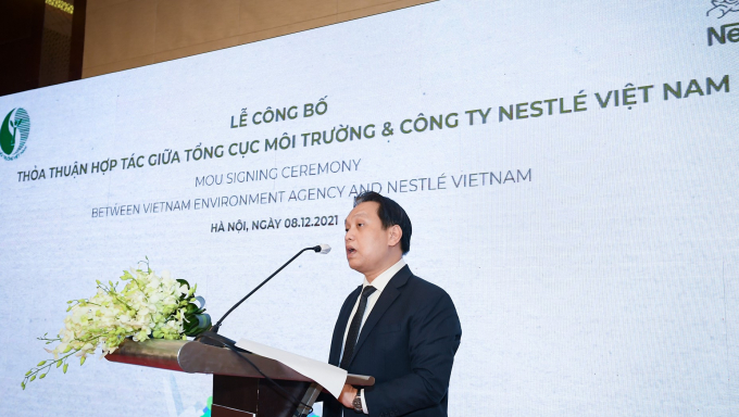Lễ công bố thỏa thuận hợp tác giữa Tổng cục Môi trường và Nestlé Việt Nam. Ảnh: TL.