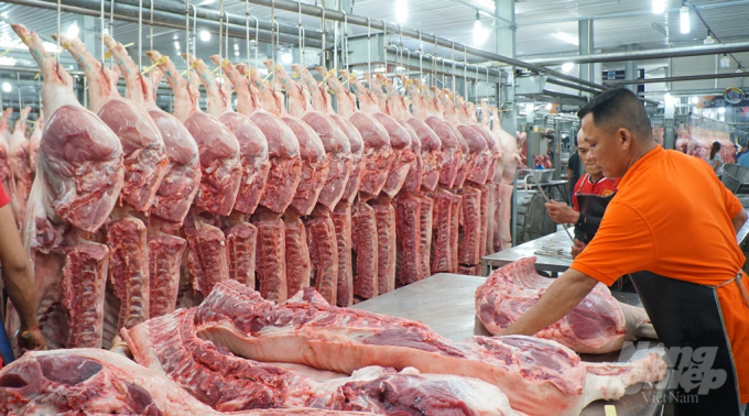 Nh cầu thịt lợn đang tăng lên ở TP.HCM trong những ngày cận Tết. Ảnh: Nguyễn Thủy.