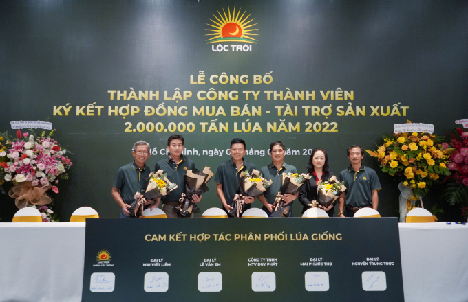 Lộc Trời cam kết hợp tác phân phối lúa giống. Ảnh: Thanh Sơn.