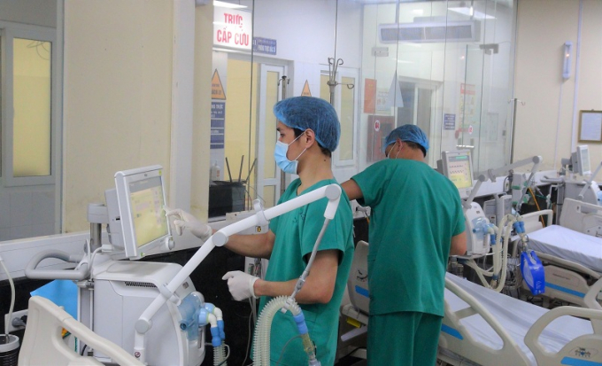 Các y bác sĩ làm nhiệm vụ cách ly, điều trị bệnh nhân Covid-19 tại Bệnh viện số 2 tỉnh Quảng Ninh. Ảnh: CTV.