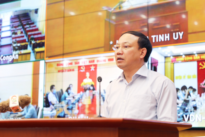 Bí thư tỉnh ủy Quảng Ninh, Nguyễn Xuân Ký phát biểu tại cuộc họp 'Triển khai các nhiệm vụ phòng, chống Covid-19' chiều ngày 3/5. Ảnh: Đỗ Phương.