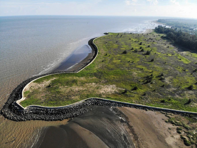 Expected area to deploy Can Gio beach encroachment tourist urban area.