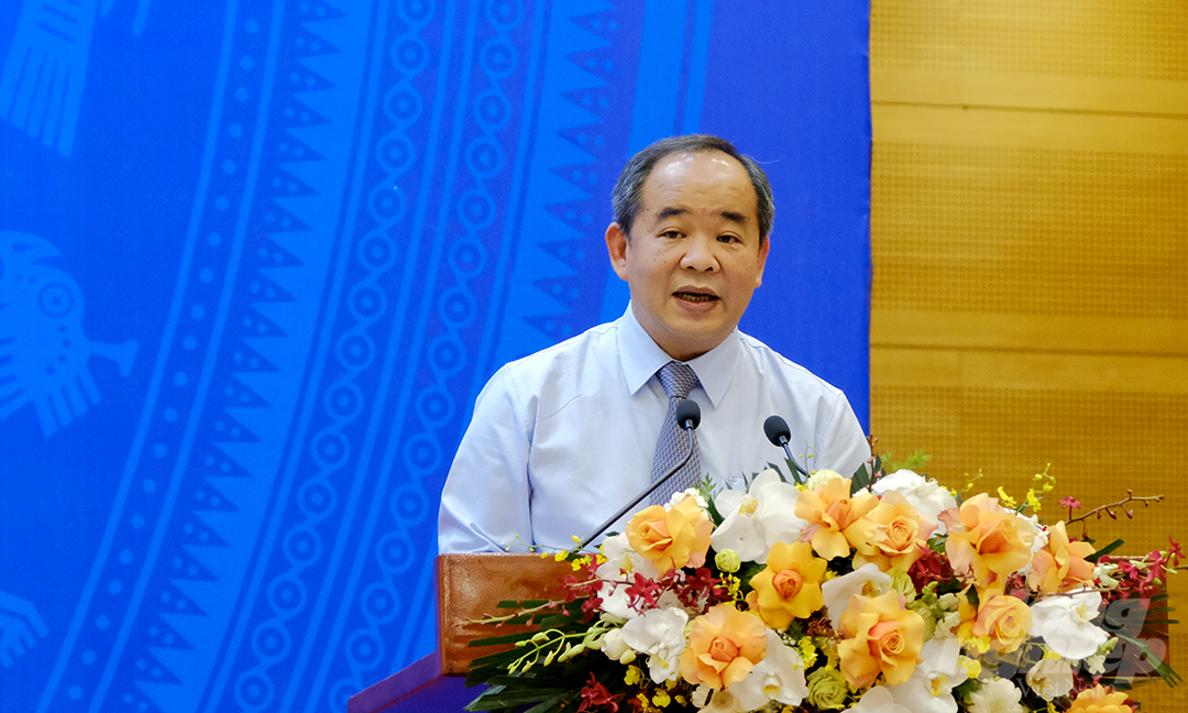 Chủ nhiệm Văn phòng Chủ tịch nước Lê Khánh Hải phát biểu khai mạc, và công bố Quyết định Đặc xá năm 2021 của Chủ tịch nước. Ảnh: Bảo Thắng.