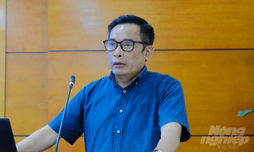 Mr. Nguyen Nhu Cuong, Director of the Department of Crop Production, concerns about digital agriculture. Photo: Bao Thang.