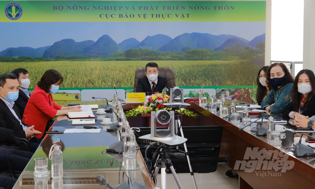 Lễ ký kết tại điểm cầu Cục Bảo vệ thực vật tại Hà Nội. Ảnh: Bảo Thắng.