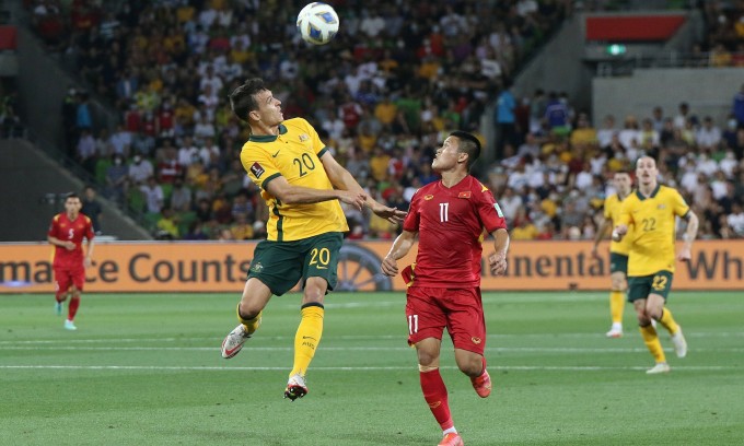 Đội tuyển Việt Nam chơi cố gắng nhưng không thể bù được chênh lệch đẳng cấp với Australia.