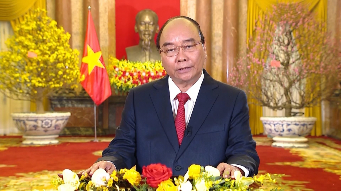Chủ tịch nước Nguyễn Xuân Phúc gửi lời chúc Tết đến mọi người dân đất nước Việt Nam. Video: VTV