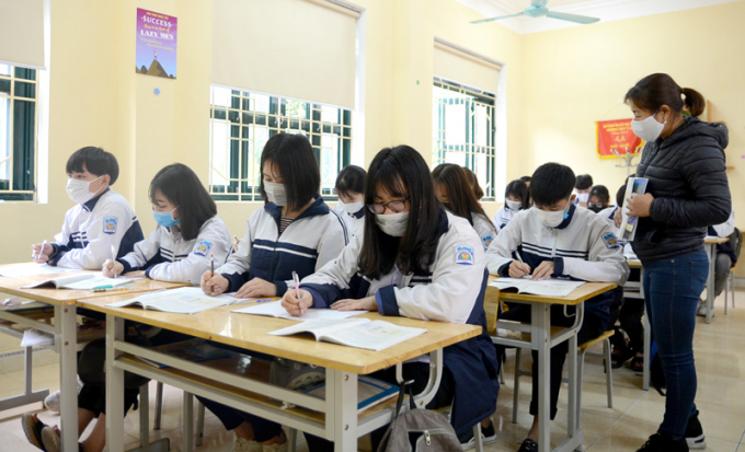 Học sinh lớp 9 và lớp 12 ở Tuyên Quang sẽ đi học trở lại vào ngày 27/4 tới đây. Ảnh: Mạnh Tùng.