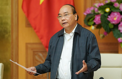 Thủ tướng Nguyễn Xuân Phúc chủ trì cuộc họp. Ảnh: VGP/Quang Hiếu.