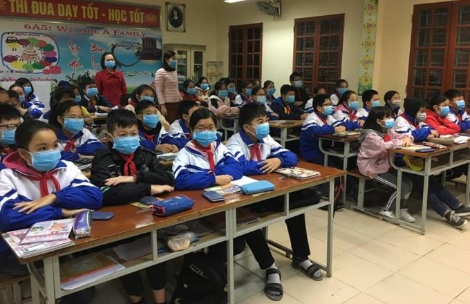 UBND thành phố Hà Nội quyết định cho học sinh các trường THPT trên địa bàn thành phố đi học trở lại từ ngày 9/3. Học sinh các cấp học còn lại (mầm non, tiểu học, THCS) tiếp tục nghỉ học thêm một tuần (từ ngày 9-15/3/2020). (Ảnh minh họa).