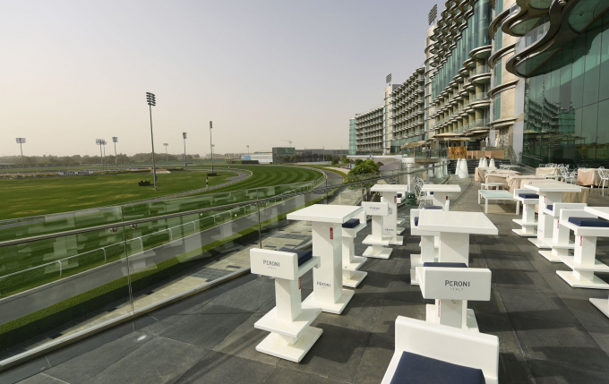Hình ảnh sân vận động vắng vẻ tại Dubai. Ảnh: Getty Images.