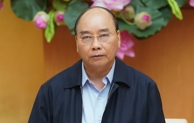 Thủ tướng Nguyễn Xuân Phúc chủ trì họp Thường trực Chính phủ, chiều 30/3. Ảnh: VGP.