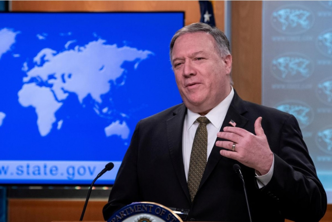Ngoại trưởng Mike Pompeo phát biểu trong cuộc họp báo tại Bộ Ngoại giao ở Washington, Hoa Kỳ, ngày 22/4/2020. Ảnh: Reuters.