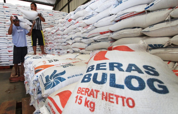 Năm 2019, Bulog từng đề xuất chính phủ Indonesia tài trợ 1,42 tỷ USD mua sắm gạo. Ảnh: Reuters.