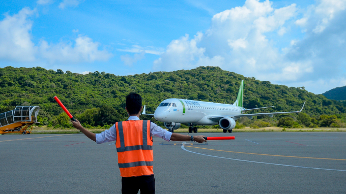 Hãng hàng không Bamboo Airways đã chính thức đưa vào khai thác 3 đường bay thẳng từ Hà Nội, Hải Phòng và Vinh đến Côn Đảo.