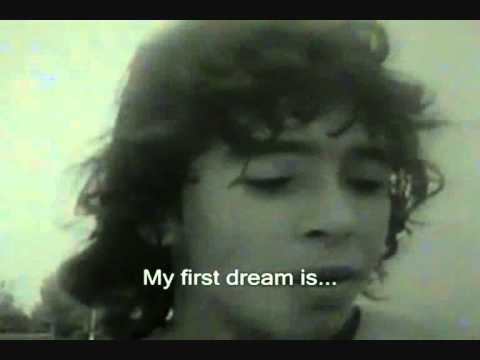 Maradona thời trẻ nói về hai giấc mơ của cuộc đời mình.