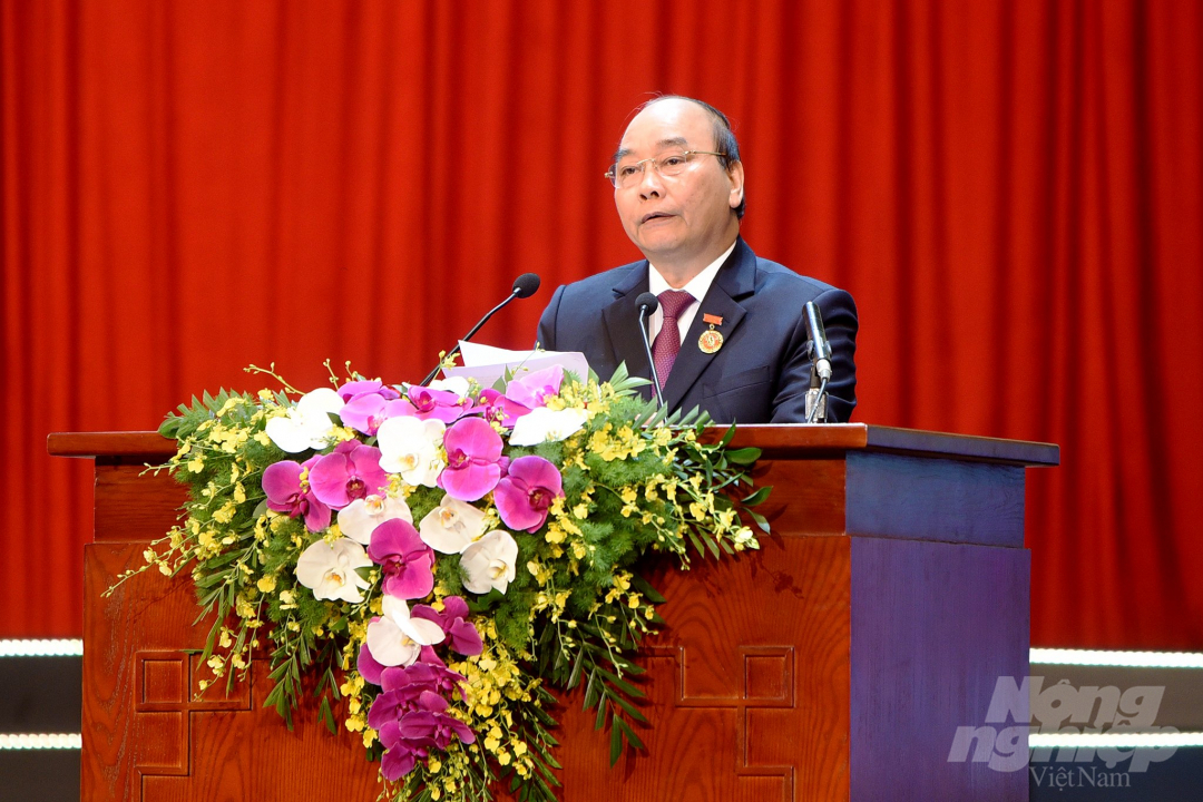 Thủ tướng Nguyễn Xuân Phúc, Chủ tịch Hội đồng Thi đua – Khen thưởng Trung ương phát biểu khai mạc. Ảnh: Đinh Tùng.