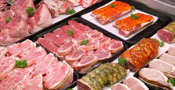 Dự báo giá thịt bò, thịt lợn và thịt gà sẽ cao hơn trên khắp thế giới trong vài tháng tới.