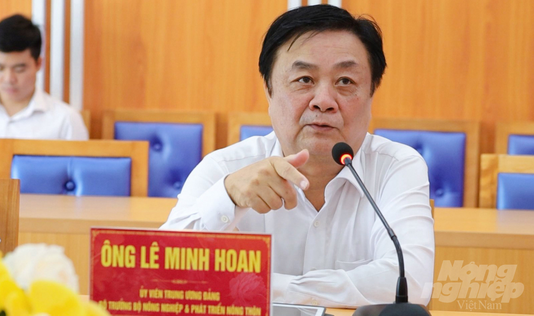 Bộ trưởng Lê Minh Hoan phát biểu tại buổi làm việc với Tập đoàn Quế Lâm.