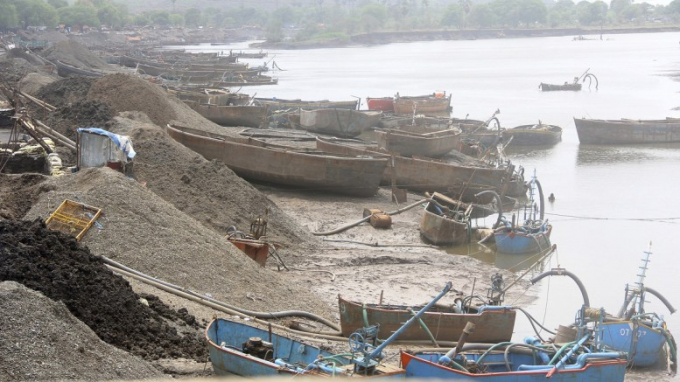 Một bến cát trên sông Mekong. Ảnh: aseantoday.