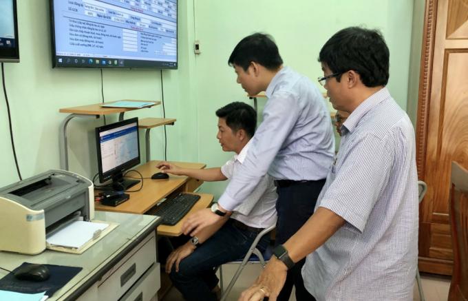 The rate of monitoring equipment installation is not high in many provinces such as Thanh Hoa, Quang Tri, Tra Vinh, Quang Ninh, and Ha Tinh.