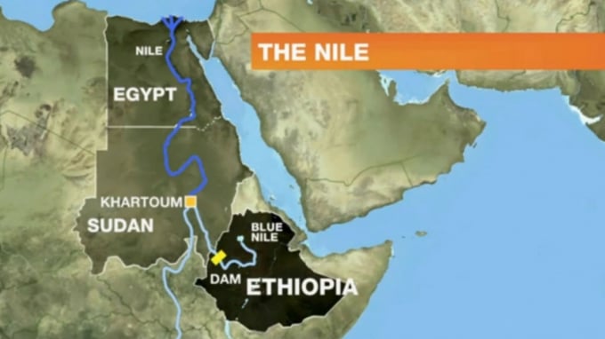 Nhánh Nile Xanh từ Ethiopia hợp với Nile Trắng ở Khartoum (Sudan), hình thành nên sông Nile chảy xuống Ai Cập. Ảnh: RFI.