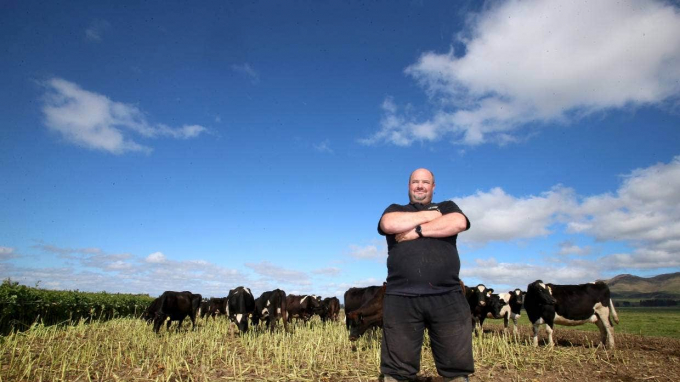 Chủ tịch Hiệp hội nông dân liên bang Southland (New Zealand), Jason Herrick, cho biết nạn 'săn trộm' lao động diễn ra trong toàn ngành nông nghiệp. Ảnh: Stuff.