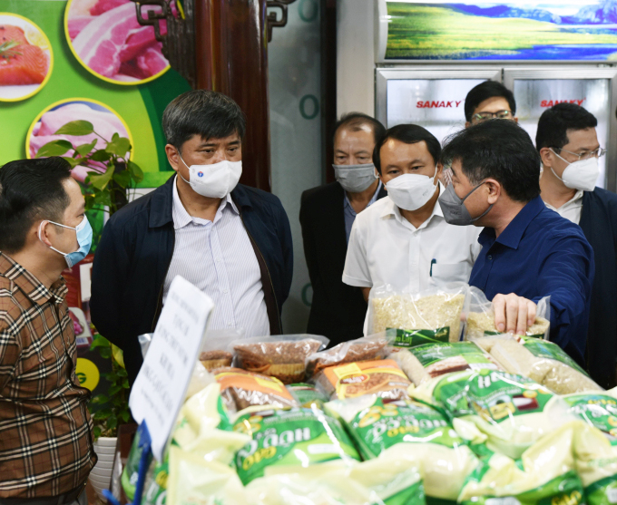 Thừa Thiên - Huế và Tập đoàn Quế Lâm đã xây dựng thành công chuỗi thịt lợn và lúa gạo hữu cơ. Ảnh: Hoàng Anh.