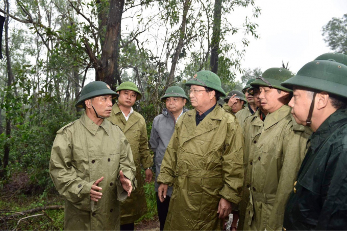 Phó Thủ tướng Trịnh Đình Dũng đã trực tiếp đến Huế để chỉ đạo việc cứu hộ tại thủy điện Rào Trăng 3.
