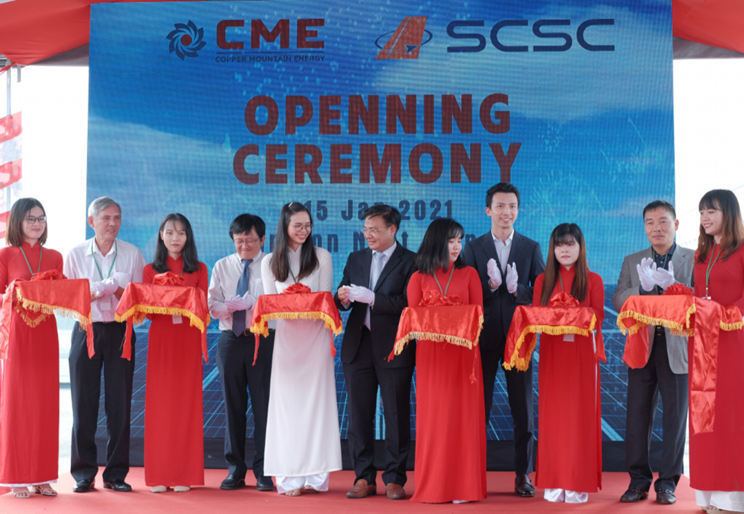 Lễ khánh thành hệ thống điện mặt trời mái nhà công nghiệp SCSC - CMES ga hàng hóa sân bay Quốc tế Tân Sơn Nhất. Ảnh: BTC.