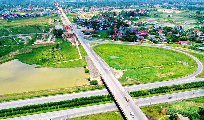 Đến nay, đường vành đai 5 vùng Thủ đô Hà Nội qua địa bàn tỉnh Thái Nguyên đã thi công được trên 90% khối lượng. Ảnh: PV.