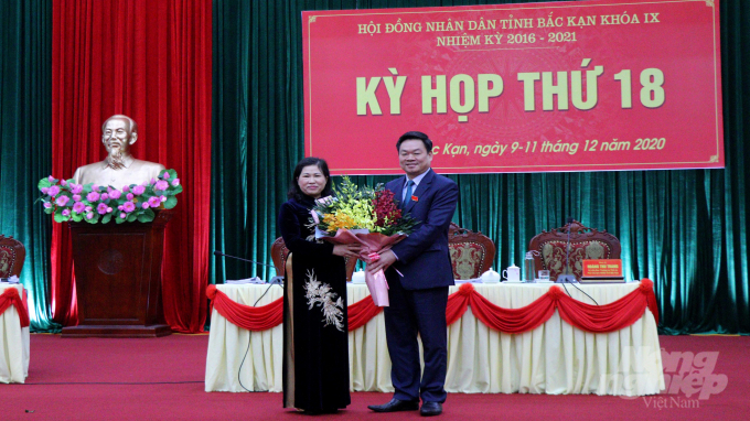 Bà Phương Thị Thanh là tân Chủ tịch HĐND tỉnh nhiệm kỳ 2016 - 2021. Ảnh: Toán Nguyễn.