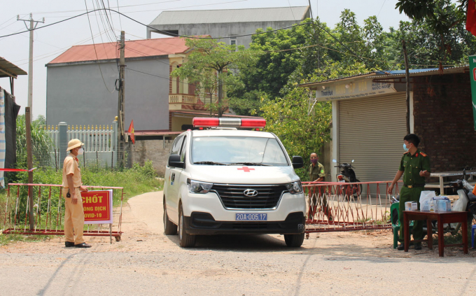 Cơ quan chức năng tỉnh Thái Nguyên đã phong tỏa 2 xóm La Muôi và La Tú, xã Tân Khánh, huyện Phú Bình. Ảnh: Báo Thái Nguyên.
