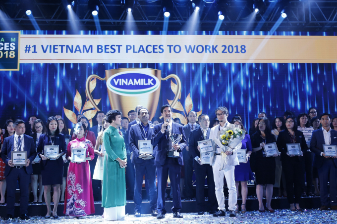 Vinamilk dẫn đầu bảng xếp hạng 100 nơi làm việc tốt nhất Việt Nam năm 2018. Ảnh: Xuân Hương.