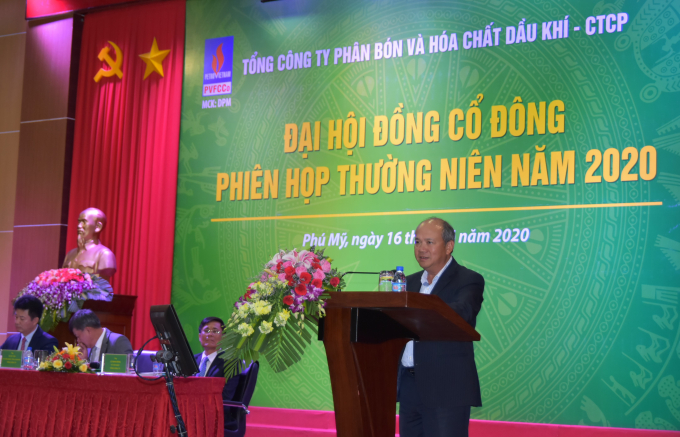 Ông Đinh Văn Sơn, Thành viên HĐTV Tập đoàn PVN phát biểu tại đại hội. Ảnh: Đình Khôi.