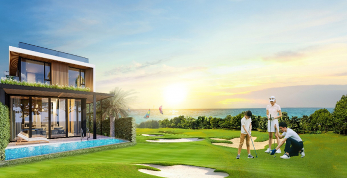 PGA Golf Villas có tầm nhìn 360 độ ra Sân Golf PGA Garden. Ảnh: Thu Thảo.