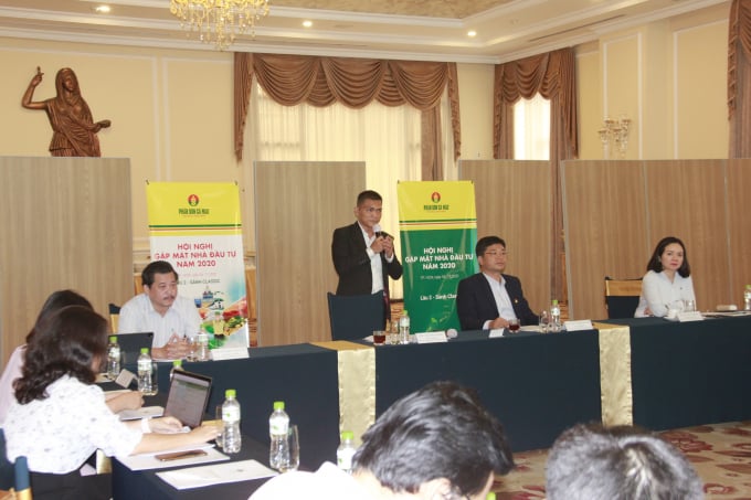 Ông Văn Tiến Thanh cho biết, mục tiêu của Phân bón Cà Mau là phát triển Công ty đến năm 2025 trở thành doanh nghiệp hàng đầu trong lĩnh vực sản xuất, kinh doanh phân bón ở Việt Nam và khu vực. Ảnh: Lan Anh.