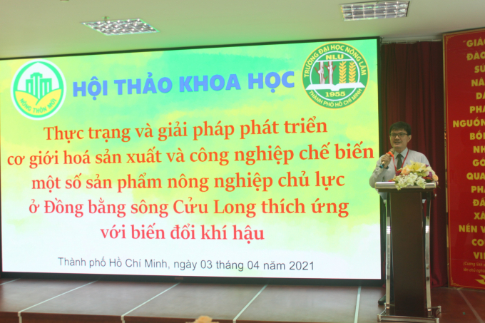 PGS-TS Nguyễn Tất Toàn, Phó hiệu trưởng nhà trường phát biểu tại hội thảo. Ảnh: ĐHNL.