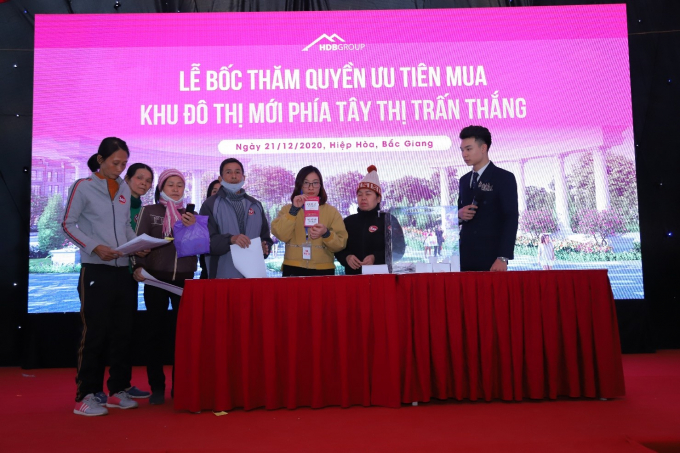 Lần đầu tiên tại Việt Nam tổ chức chương trình ưu tiên mua dự án cho khách hàng  là người dân xung quanh dự án với mức ưu đãi hấp dẫn lên đến 10% tại Thị trấn Thắng, Hiệp Hòa, Bắc Giang.