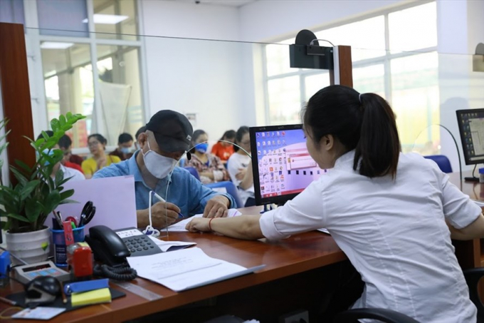 Tính đến ngày 16/10, Bảo hiểm xã hội TP. Hồ Chí Minh đã hỗ trợ cho 111.127 người lao động từ Quỹ Bảo hiểm thất nghiệp. Ảnh minh họa.